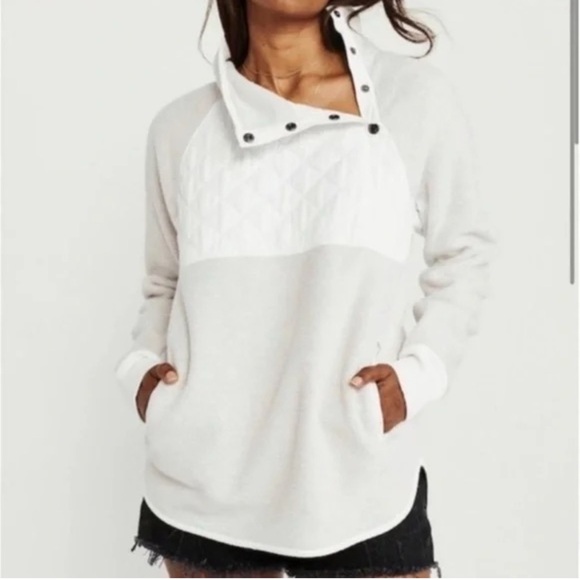 Abercrombie & Fitch Pullover Asymmetrical Snap-Up Quilted Beige Fleece XXL - Picture 1 of 9
